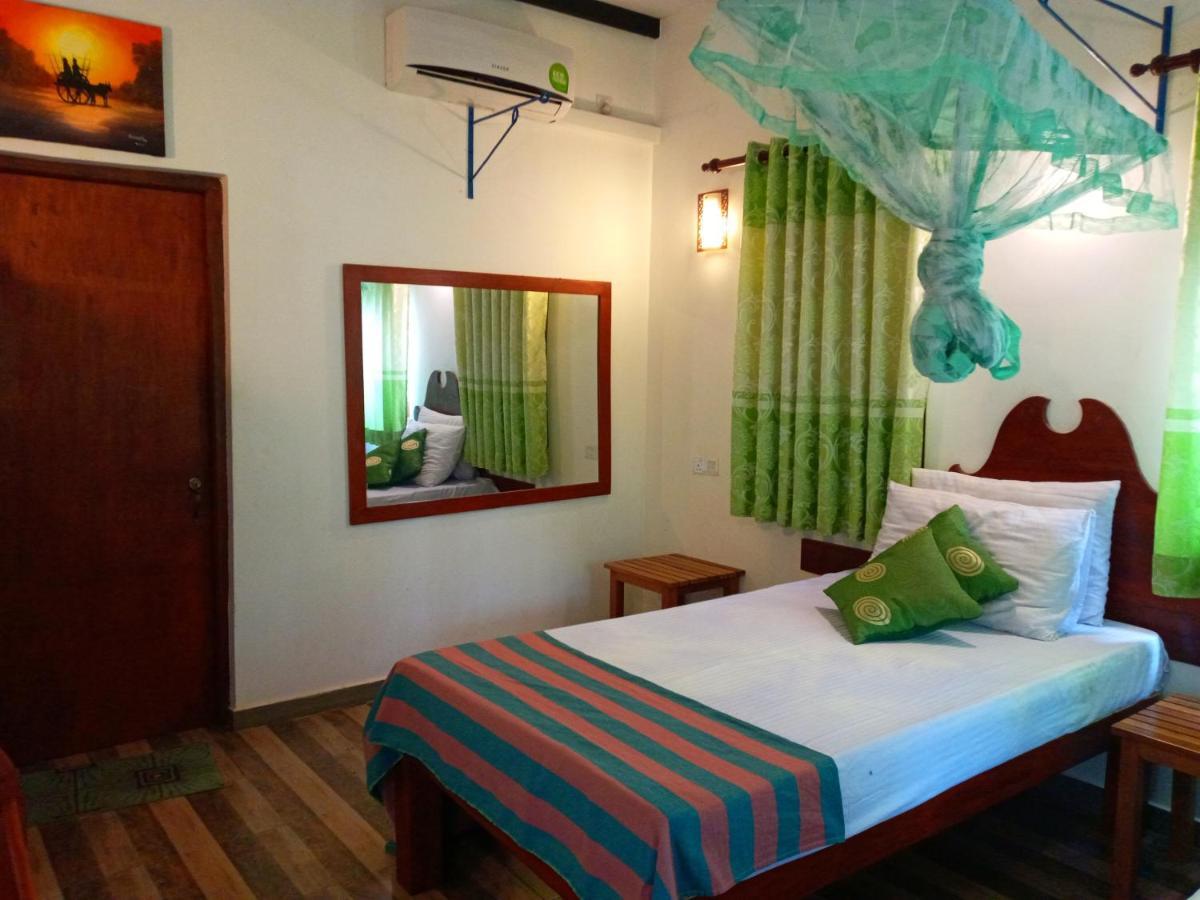 Hideaway Homestay Habarana Eksteriør billede